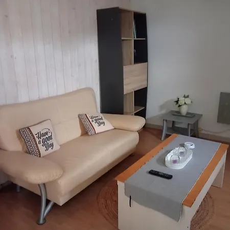 Au Relais Des Planquettes * Saint-Gerons